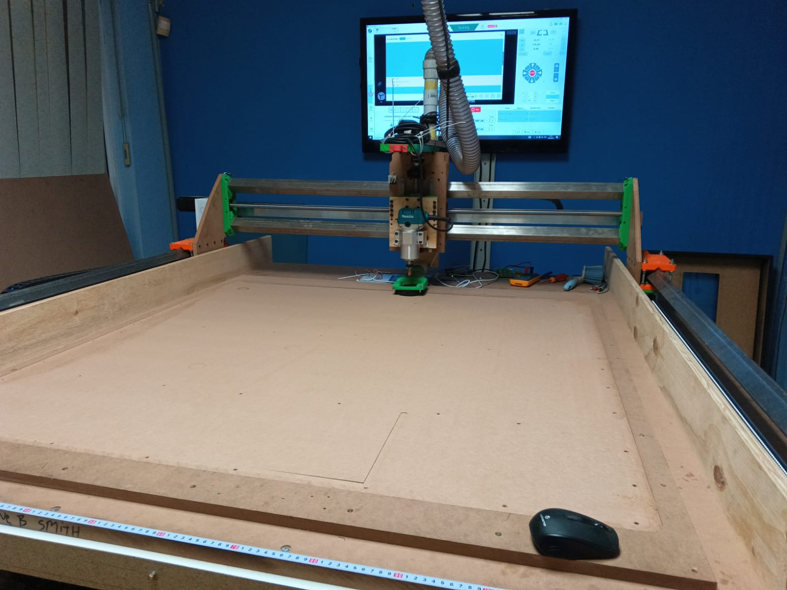 CNC Factory router and cutting bed